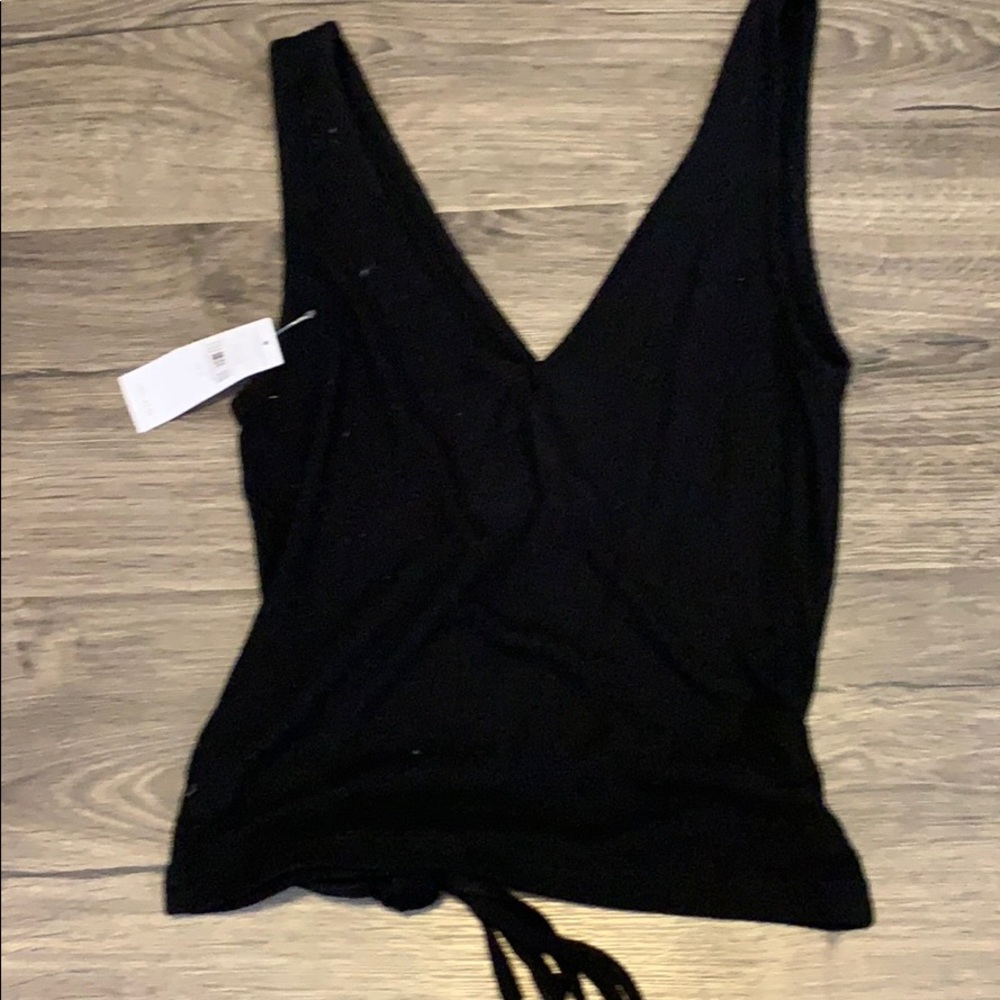 Blank tank with wrap around waist - Picture 3 of 3